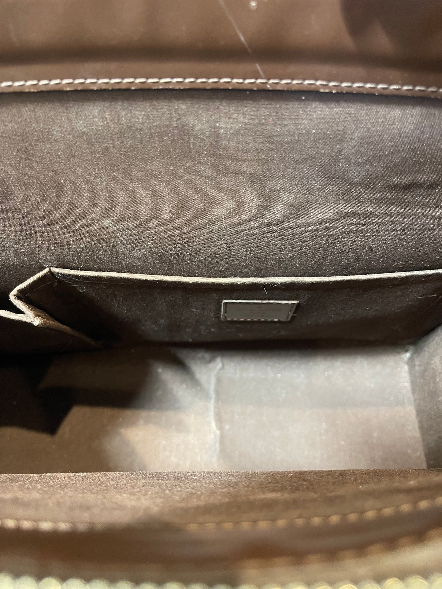 Vintage 2001 Louis Vuitton Brown Epi Croisette Handbag