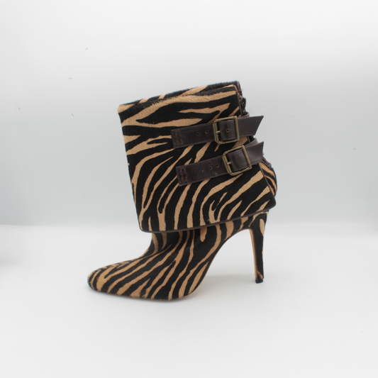 Manolo Blahnik Zebra Print Pony Hair Ankle Boot Heels Size 37