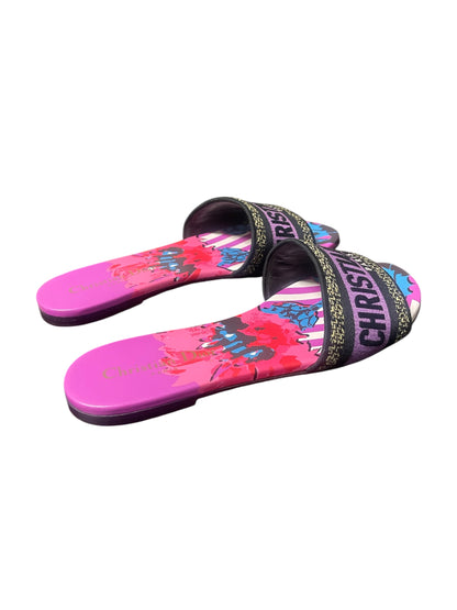 Christian Dior Dway Embroidered Logo Slide Sandals – Multicolor Print. Size 37.5 EU/ 7 US