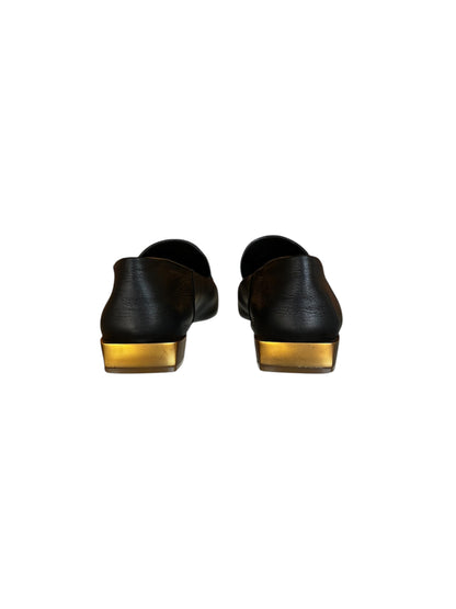 Ferragamo Black Leather Loafers Shoes. Size 9.5