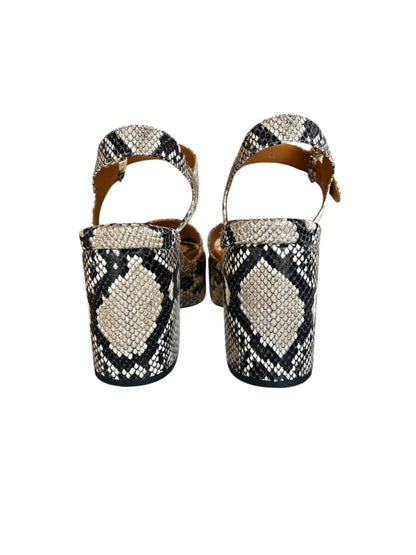 Chloe Tan Brown Faux Snake Skin Sandals Shoes. Size 38