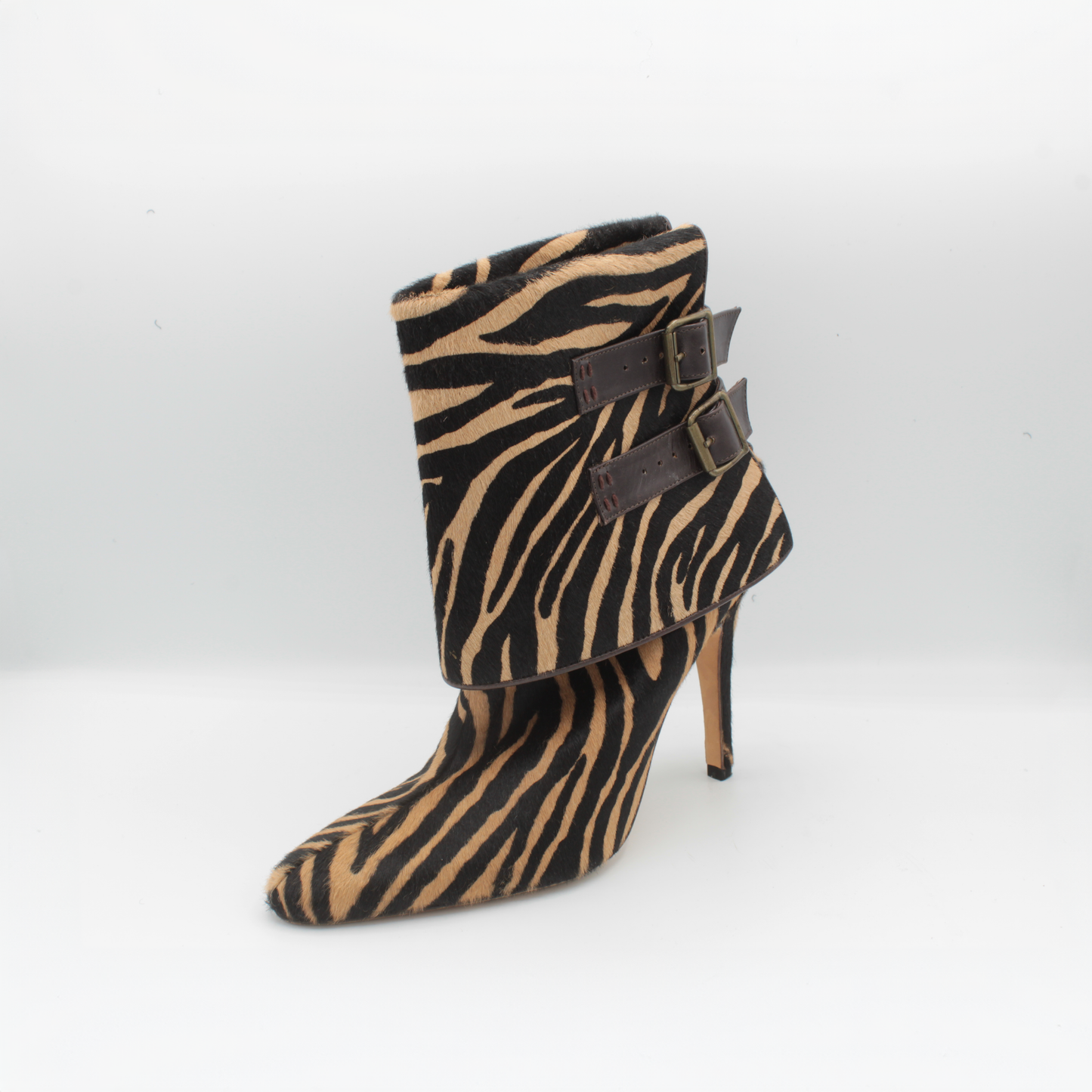 Manolo Blahnik Zebra Print Pony Hair Ankle Boot Heels Size 37